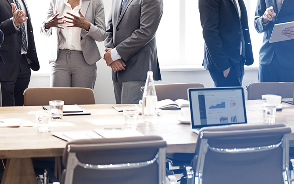 Image of a boardroom meeting - representing how Mier Human Capital can help businesses grow and attract new talent